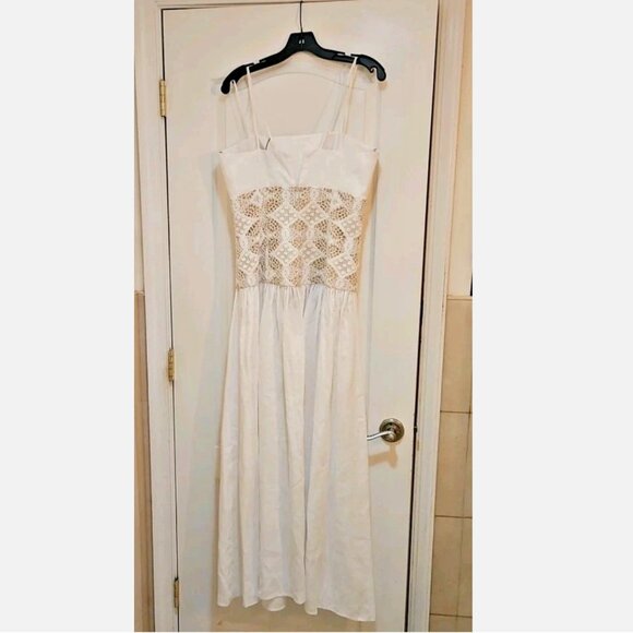 Silvia Tcherassi White Linen Pilar Maxi Gown, Size: MEDIUM - SOLD - Picture 13 of 15